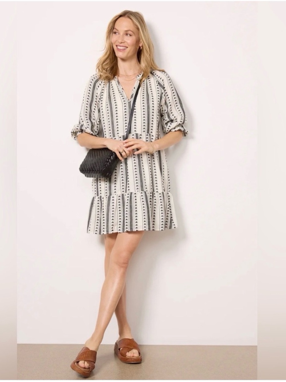 Evereve Black & White Striped Tiered V-Neck Midi Dress